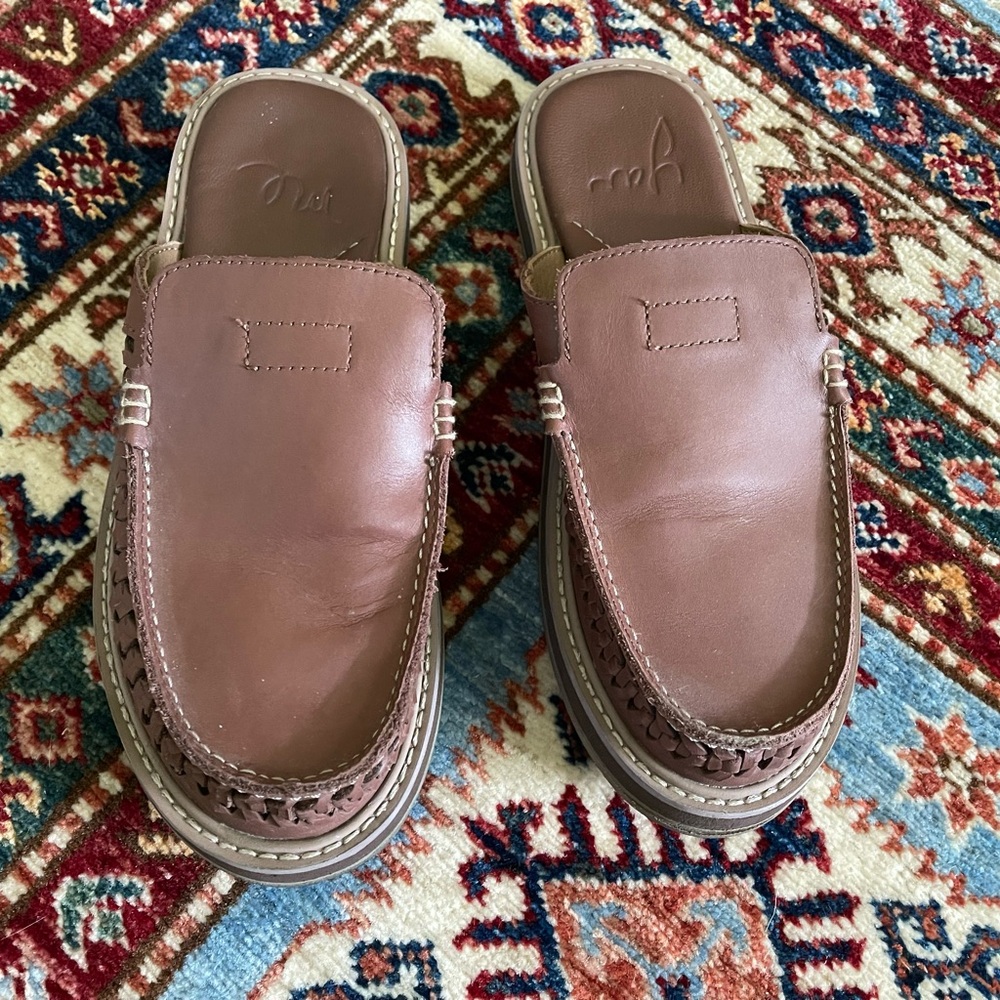 Sanuk Huarache Leather Slip-On Loafer/sandals